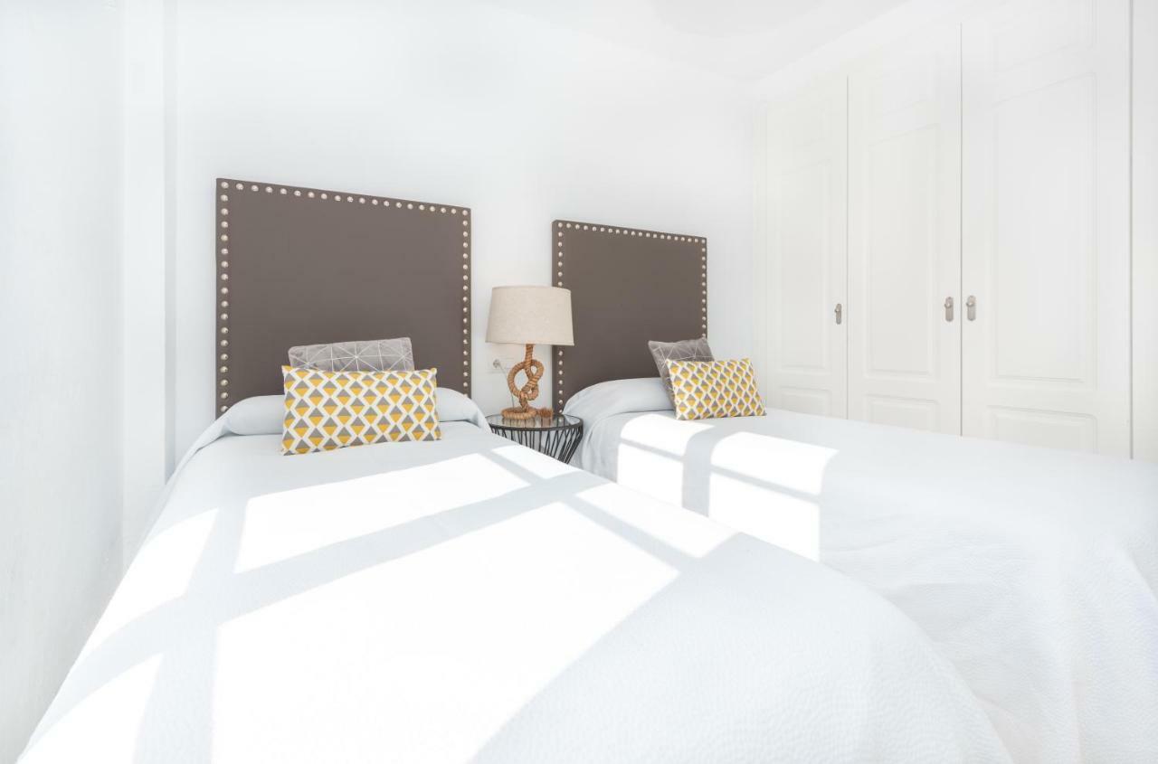 Myramar Premium Center Apartment Малага Екстериор снимка